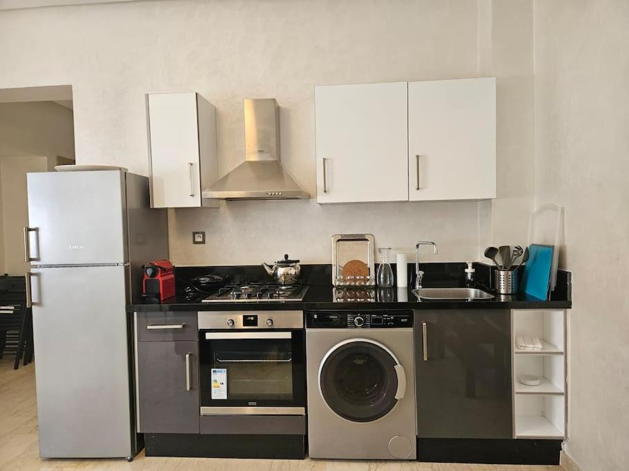 Très bel appartement en face du parc, près du Novotel Mohammedia Esterno foto